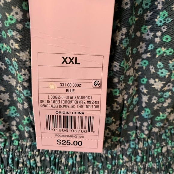 Wide Fable NWT Blue Floral Smocked Dress Size XXL - Picture 9 of 12